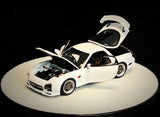 PGM Models 1:64 Mazda RX-7 (FD3S) in White Luxury Round Base Version