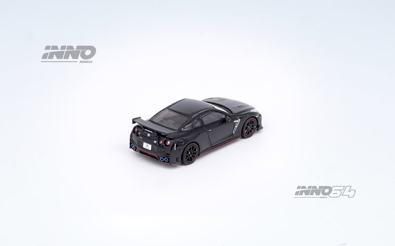 *PREORDER* INNO64 1:64 Nissan GT-R (R35) NISMO in Black