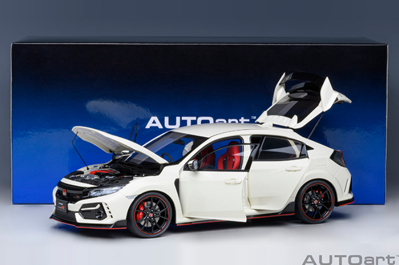 AUTOart 1:18 Honda Civic Type-R (FK8) in Championship White