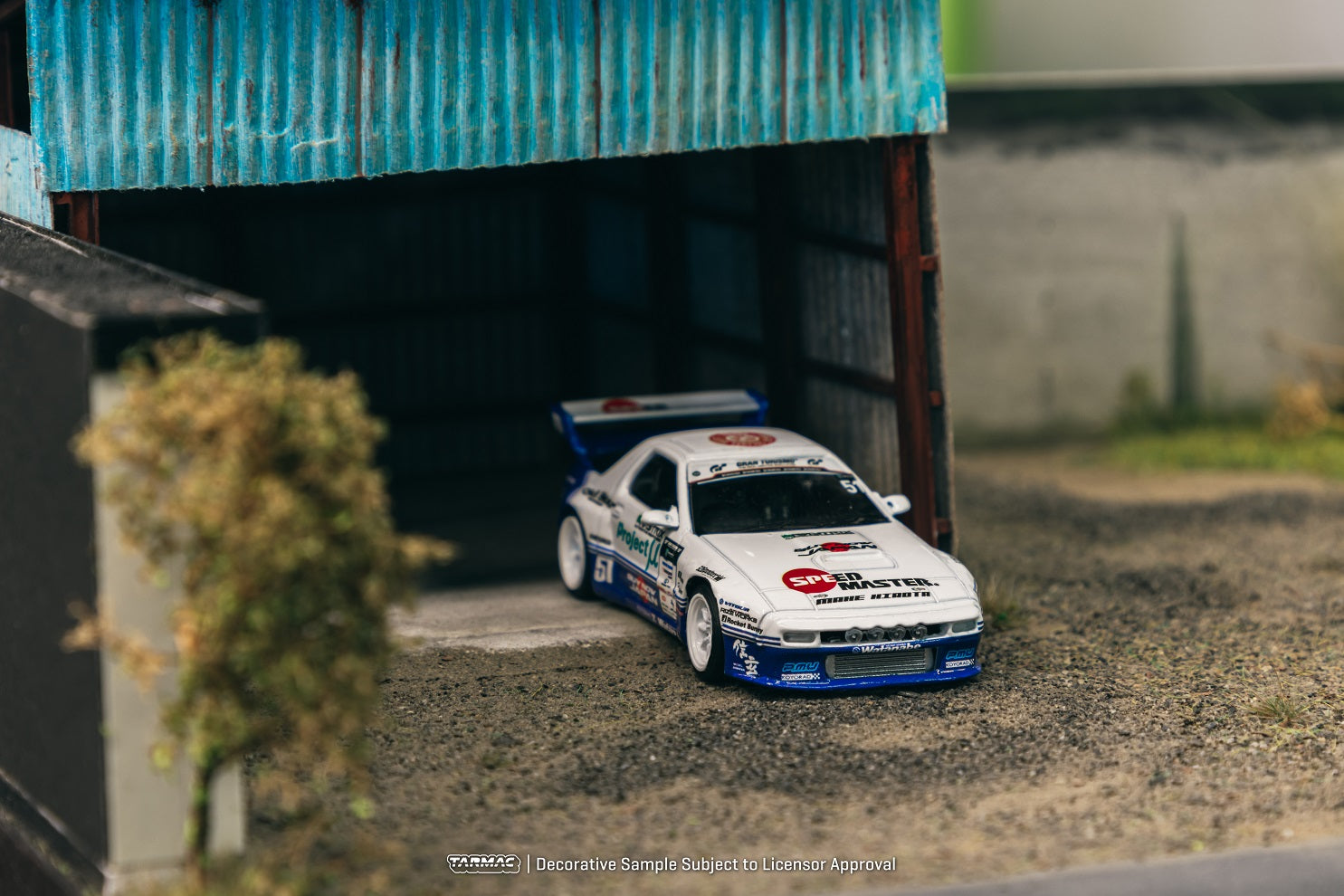 Tarmac Works 1:64 Toyota GR Yaris Pandem in White | Collectable
