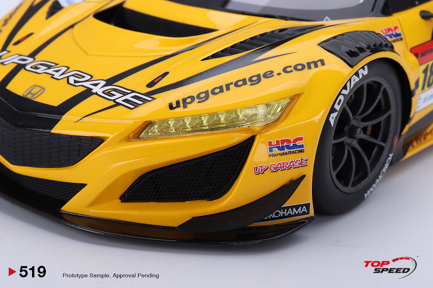ミニカー　1/18 Honda NSX GT3 EVO22 SUPER GTシリーズ 2023 ”UPGARAGE NSX GT3” TEAM UPGARAGE(左ハンドル) #18 「Top Speedシリーズ」 [TS0519] Amazon.com: NSX GT3 EVO22#18 Takashi Kobayashi - Kakunoshin