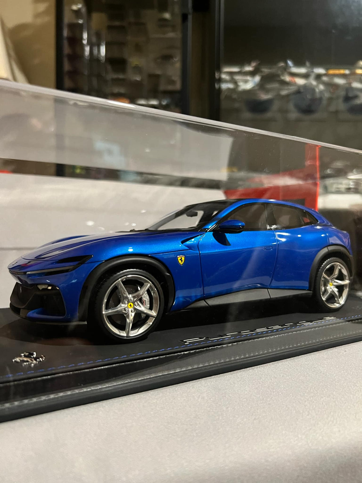 Ferrari Purosangue 1:18 model car BBR P18219G - Modelkars