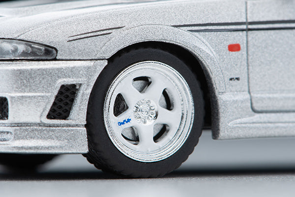 TomyTec 1:64 Nissan Skyline R33 NISMO 400R Tsugio Matsuda Edition in Silver