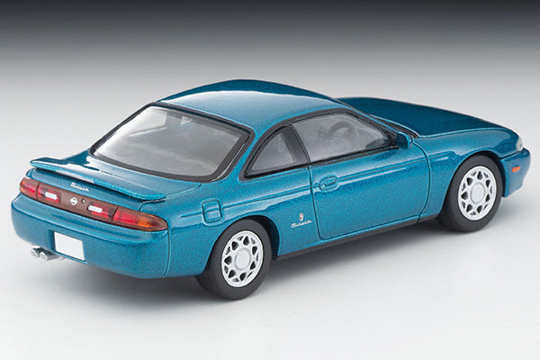 Nissan Silvia (1988) 1/24スケール vol.64 BM Creations Nissan Silvia S13 - White - LHD 1:64 Scale