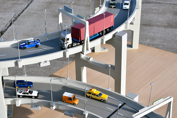 TomyTec 1:64 Tomicarama Vintage 10a Expressway (Curve A) – Model