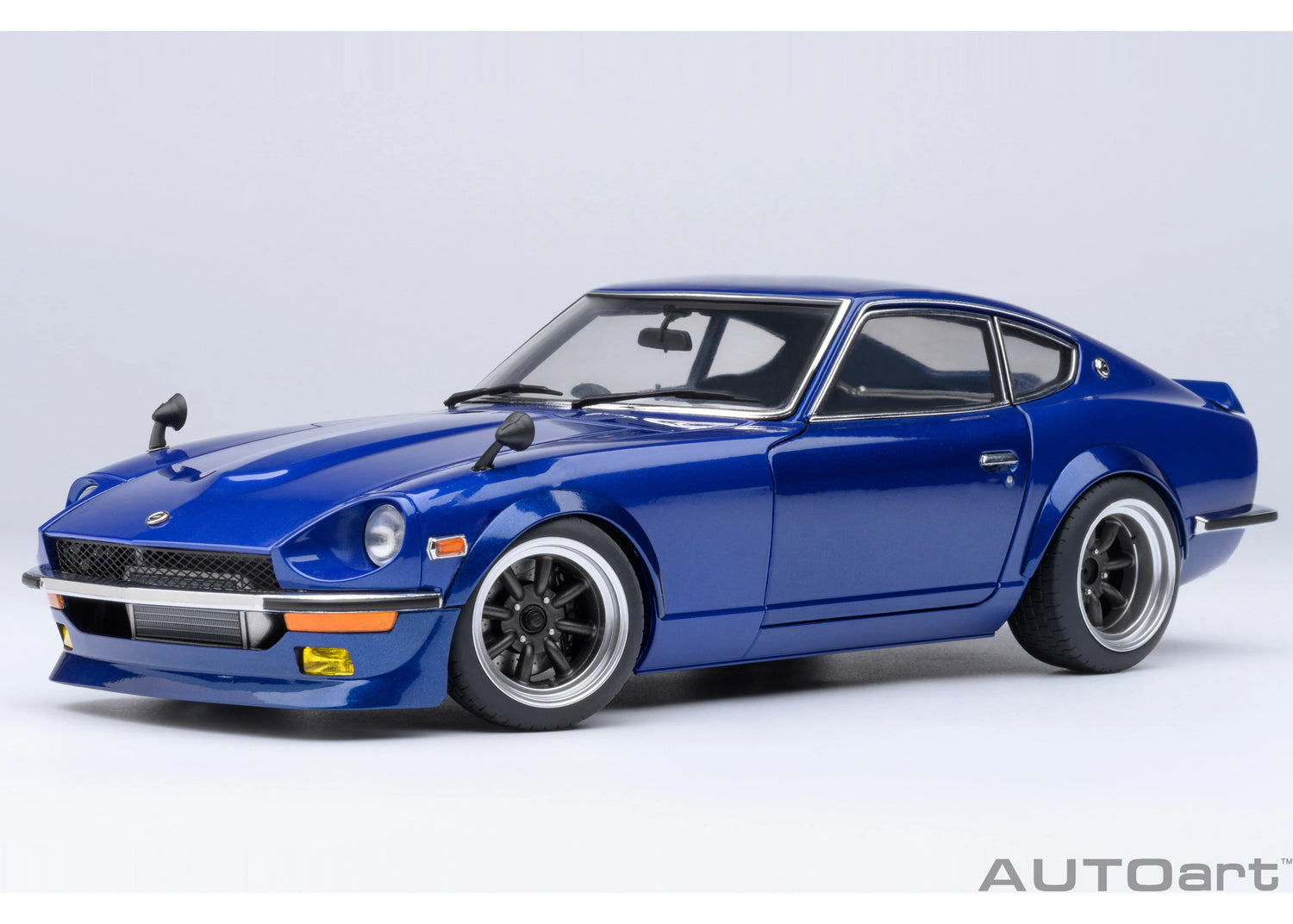 AUTOart 1/18 NISSAN FAIRLADY 土・日 特別値引き! original.webp?v=1751075147&