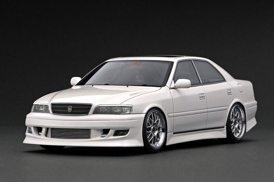 偉大な Toyota 1:18 Model Ignition Chaser Pearl in VERTEX (JZX100) 自動車