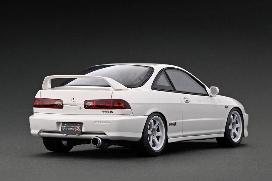 【限定60台】 1/18 Honda INTEGRA (DC2) TYPE R Ignition Model 1:18 Honda Integra Type-R (DC2) in White – Model