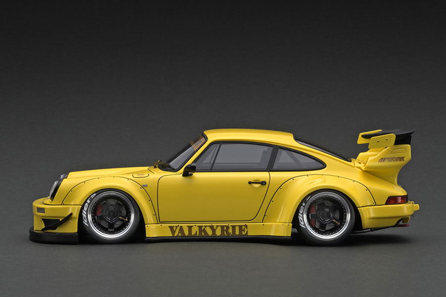 Ignition Model 1:18 1RWB 930 Yellow with Engine Display – Model