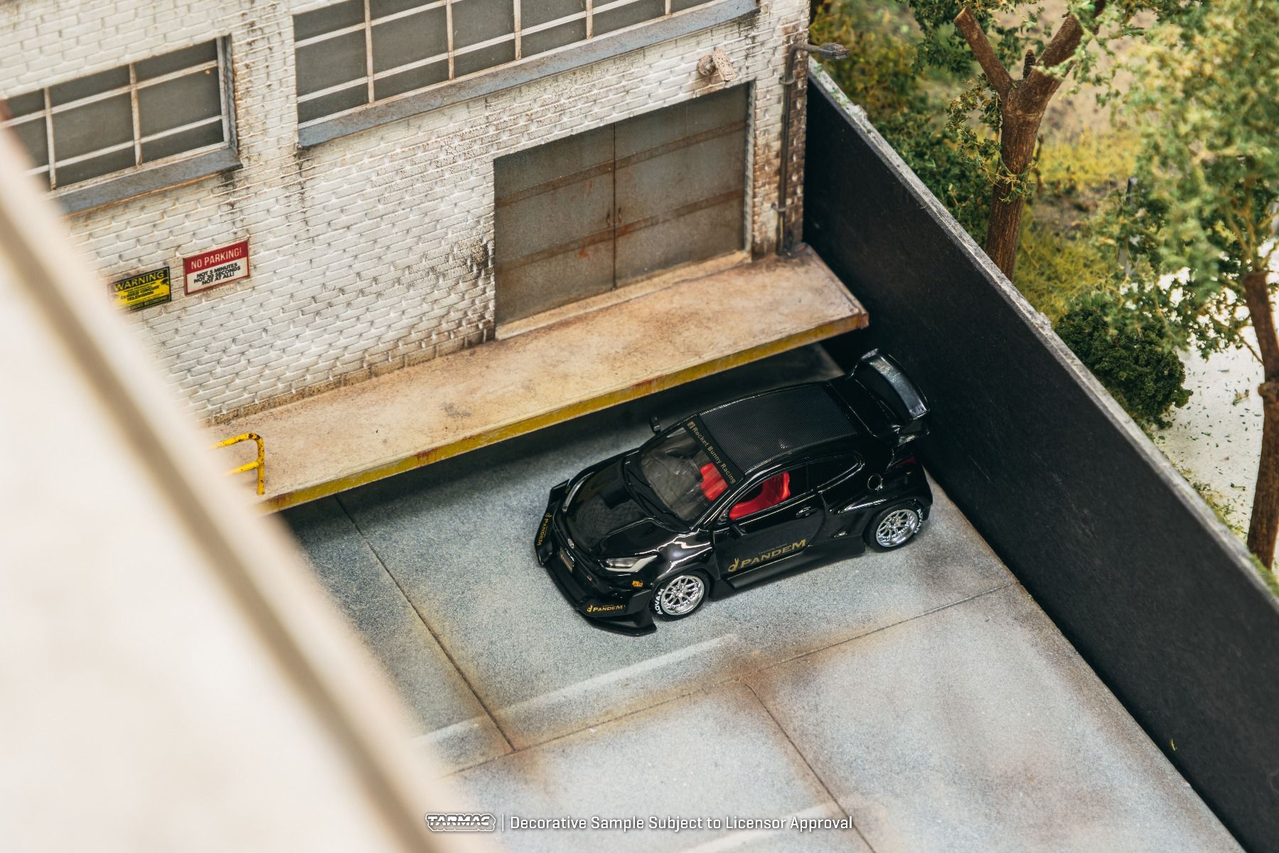 Tarmac Works 1/64 Toyota GR Yaris Pandem in Black – Model Cars Houston
