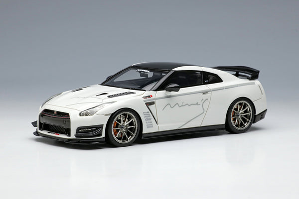 Make Up Co., Ltd / Eidolon 1:43 Nissan Skyline GT-R (2021) Mine's Edition