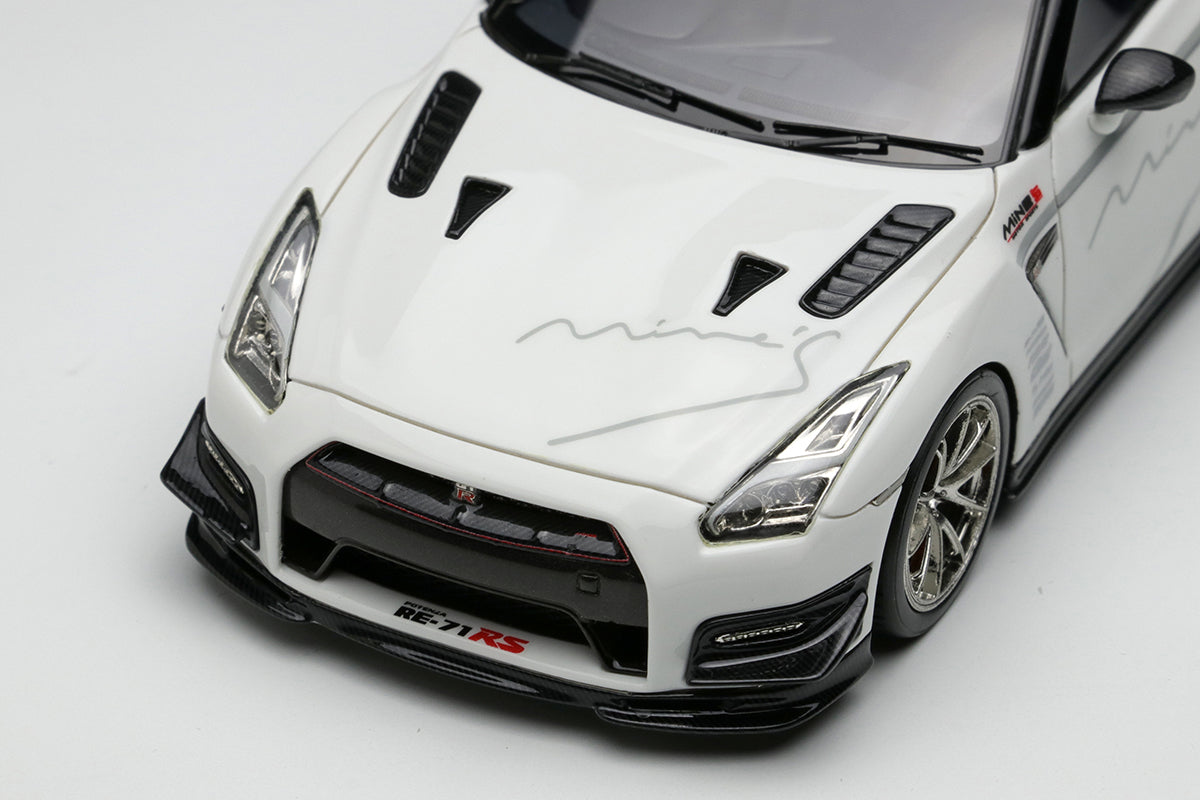 Make Up Co., Ltd / Eidolon 1:43 Nissan Skyline GT-R (2021