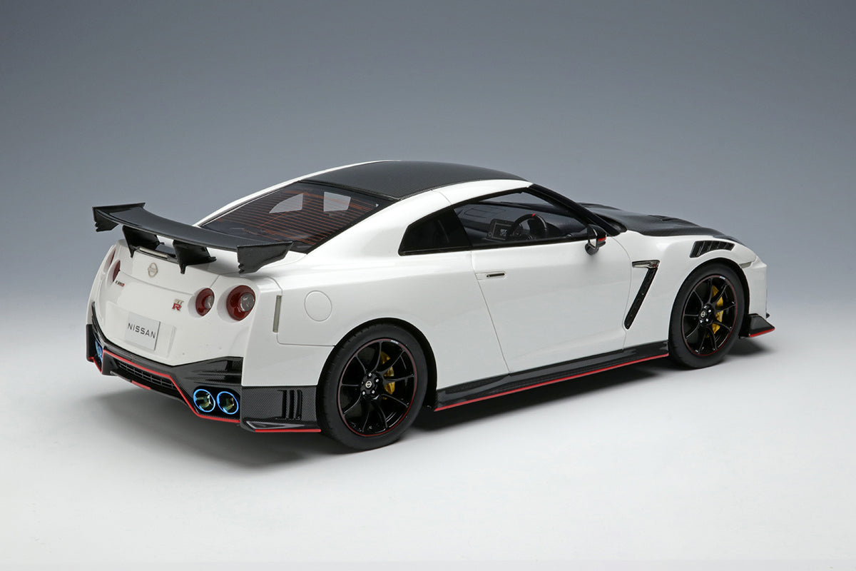 Make Up Co., Ltd / IDEA 1:18 Nissan GT-R NISMO Special Edition