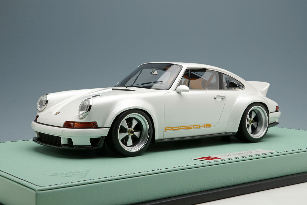 メイクアップ 1/43 シンガー 911 (964) アイボリーホワイト VISION 1/43 シンガー 911 (964) クーペ アイボリーホワイト