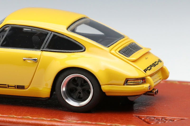 Make Up Co., Ltd / Titan64 1:64 Porsche Singer 911(964) Coupe in Yellow