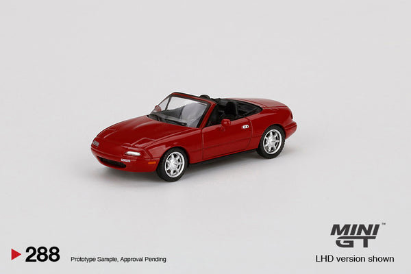 MINIGT 1:64 Mazda Miata MX-5 (NA) Classic Red LHD Version