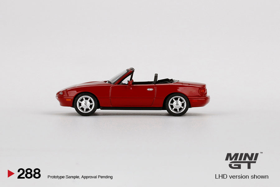 MINIGT 1:64 Mazda Miata MX-5 (NA) Classic Red LHD Version – Model
