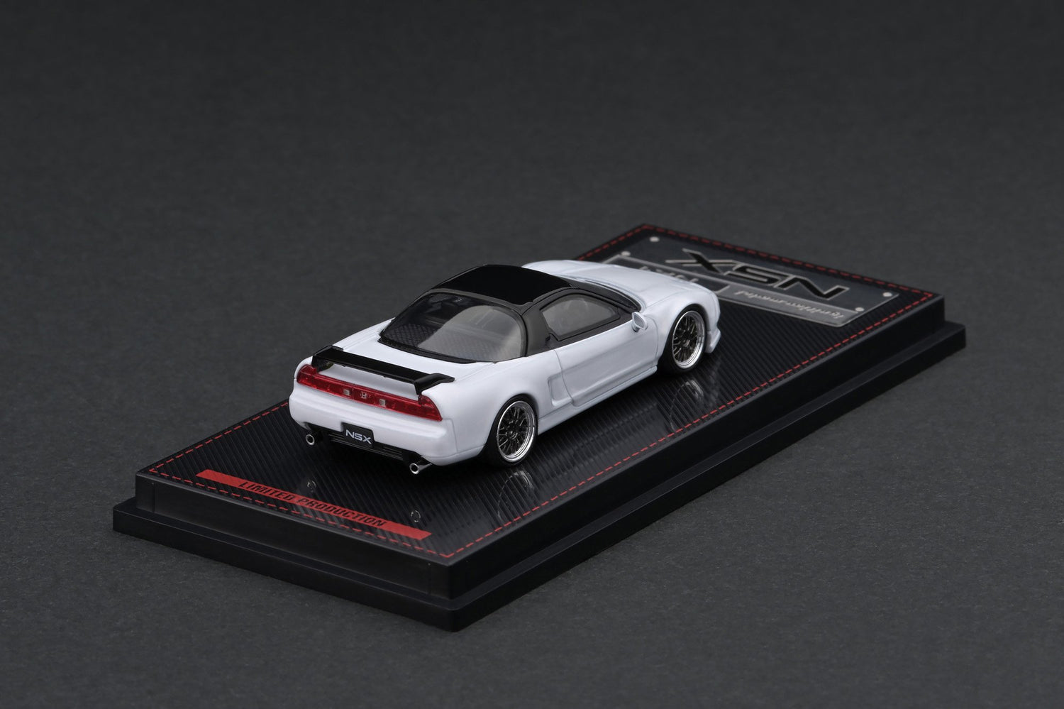 Ignition Model 1:64 Honda NSX NA1 Pearl White