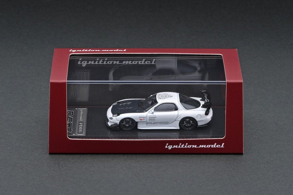 Ignition Model 1:64 Mazda RX-7 FD3S RE Amemiya White – Model