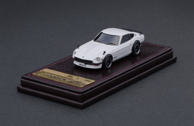 Ignition Model 1:64 Nissan Fairlady Z (S30) in White