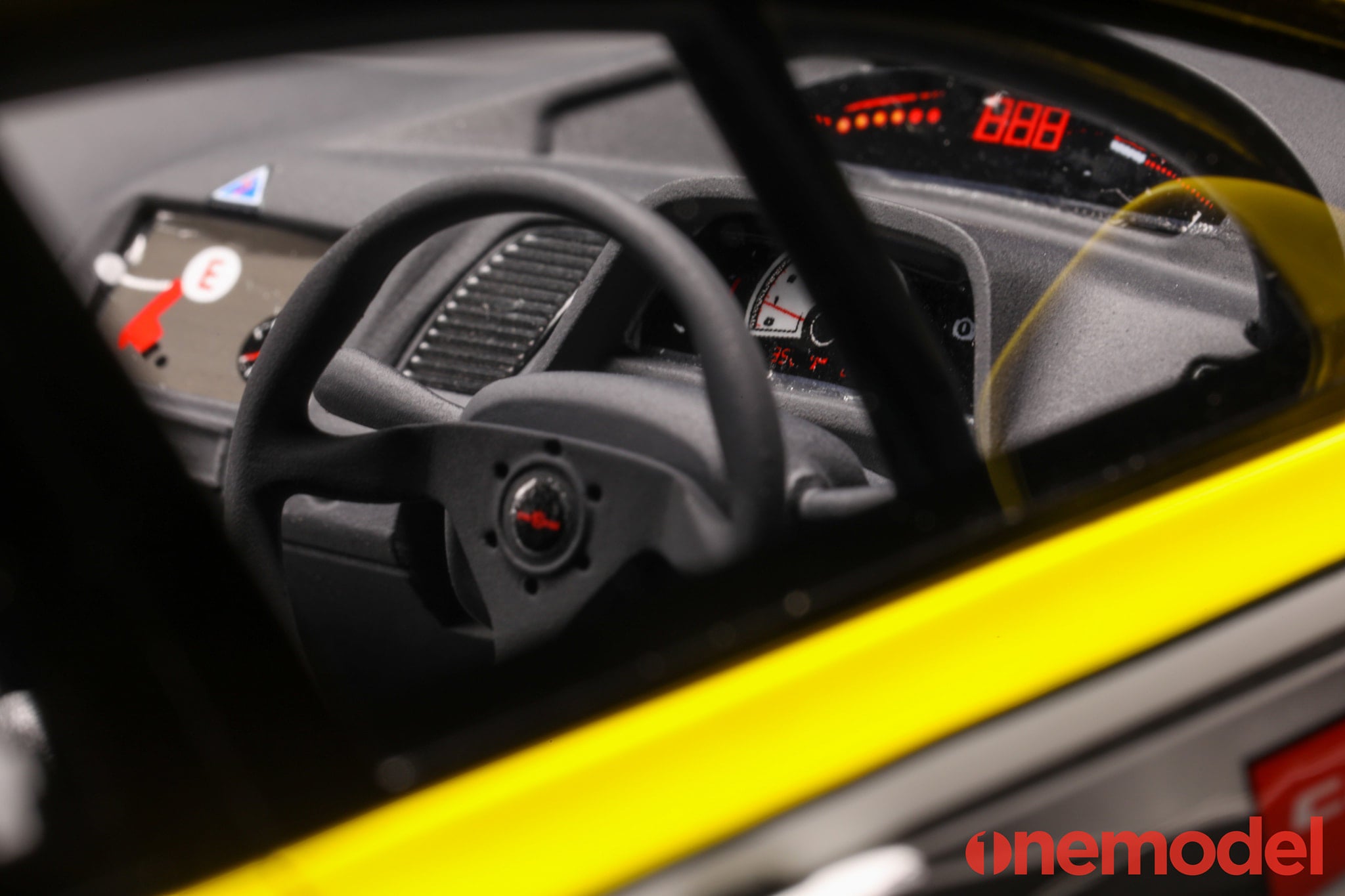 One Model 1:18 Honda Civic Type-R FD2 J's Racing Version – Model