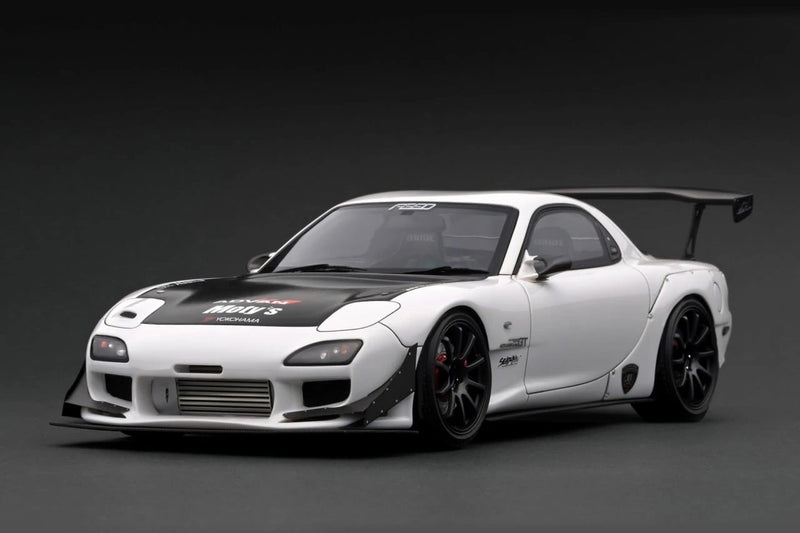 Ignition Model 1:18 Mazda FEED RX-7 (FD3S) 魔王 White with Carbon Bonnet