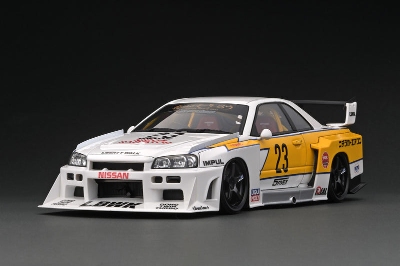 Ignition Model 1:18 Nissan Skyline (ER34) Super Silhouette LBWK in White and Yellow with Mr. Kato Figure