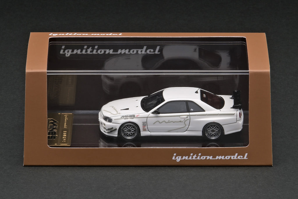 IG0320 1/43 Nissan Skyline 2000 GT-EL (C210) White | LINE UP