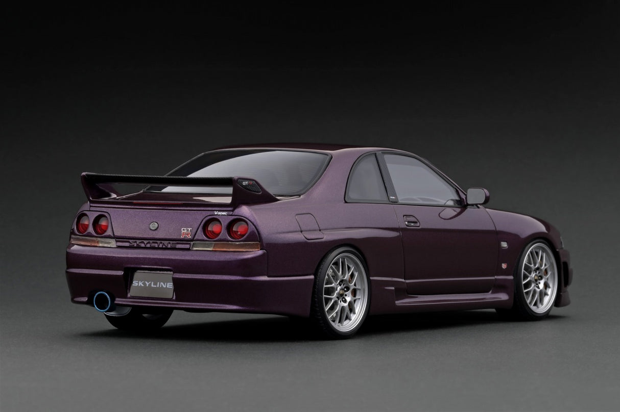 Ignition Model 1:18 Nissan Skyline GT-R (BCNR33) in Midnight Purple