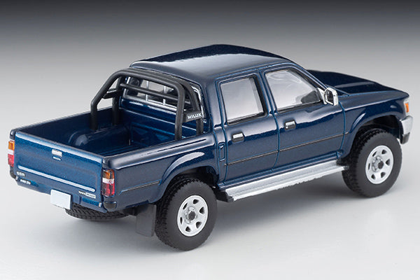 Tomytec 1:64 Toyota Hilux 95' 4WD Pickup Double Cab SSR in Navy Blue