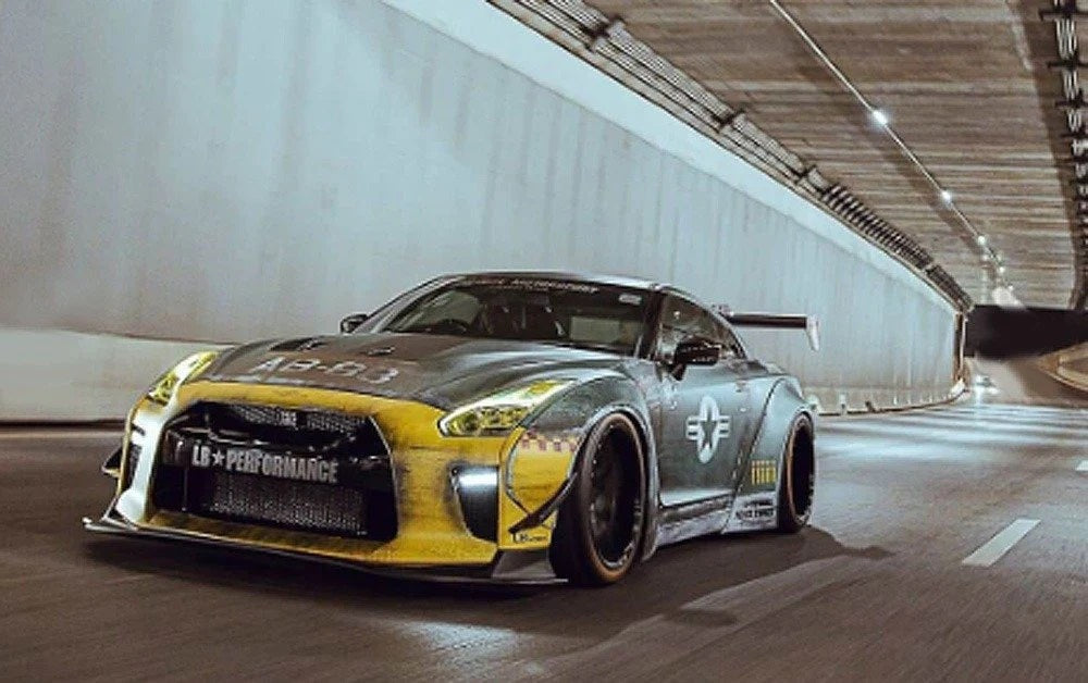 Ignition Model 1:18 Nissan GT-R R35 Type 2 in Matte Green