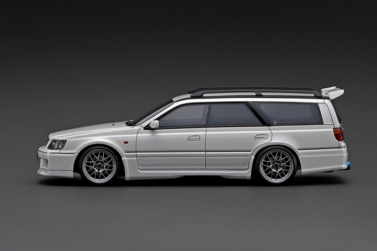 IG 1/18 日産 ステージア 260RS WGNC34 ホワイト RB26 Ignition Model 1:18 Nissan Stagea 260RS (WGNC34) in Pearl White