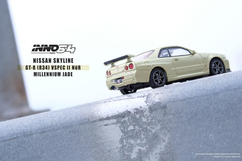 INNO64 1:64 Nissan Skyline GT-R (R34) V-Spec II Nür in Millennium Jade