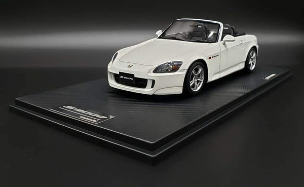 One Model 1:18 Honda S2000 (AP2) in Grand Prix White