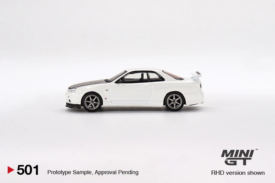 MINIGT 1:64 Nissan Skyline GT-R (R34) V-Spec II N1 in White