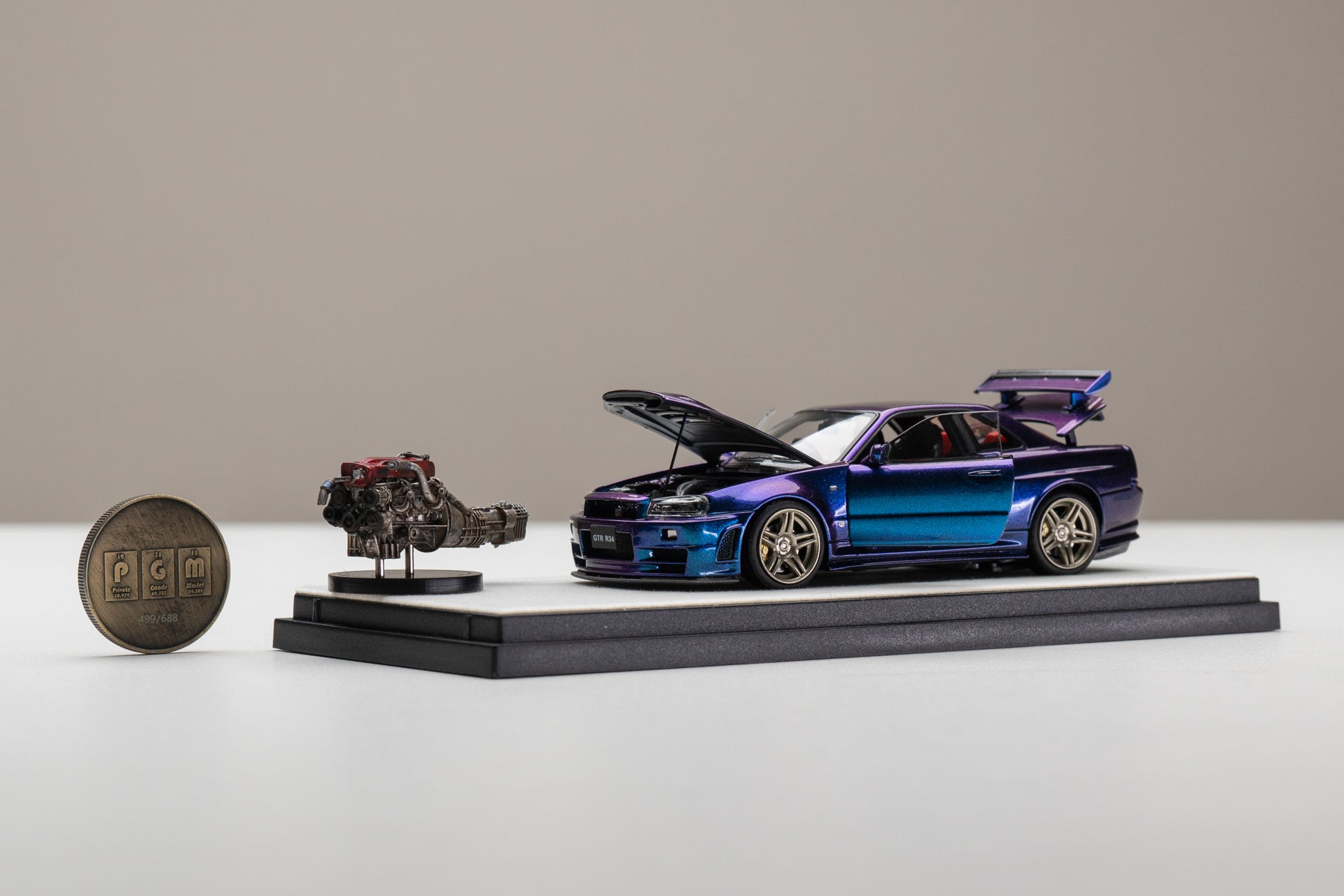 PGM Models & One Model 1:43 Nissan Skyline Z-Tune in