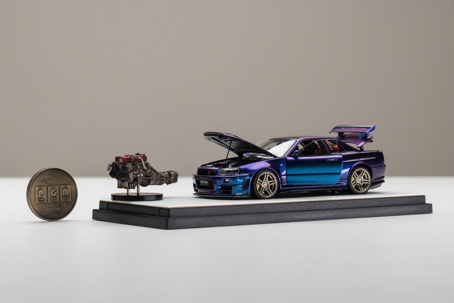 PGM Models & One Model 1:43 Nissan Skyline Z-Tune in Chameleon Ordinary Version