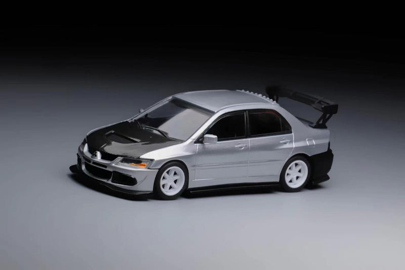 Peako Models 1:64 Mitsubishi 2006 Lancer Evolution VIII in