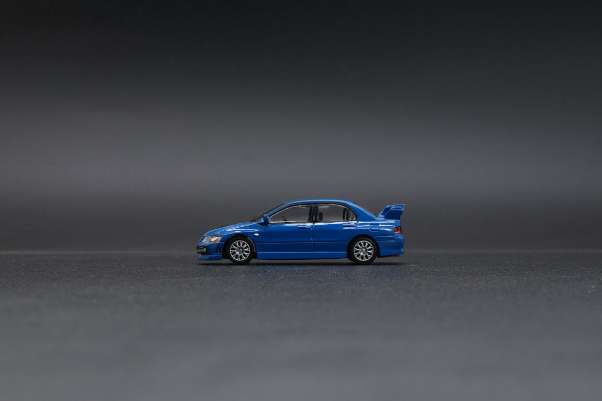 BM Creations 1:64 Mitsubishi Lancer EVO VII LHD in Blue