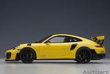 AUTOart 1:18 Porsche 911 (991.2) GT2 RS Weissach Package in Racing Yellow