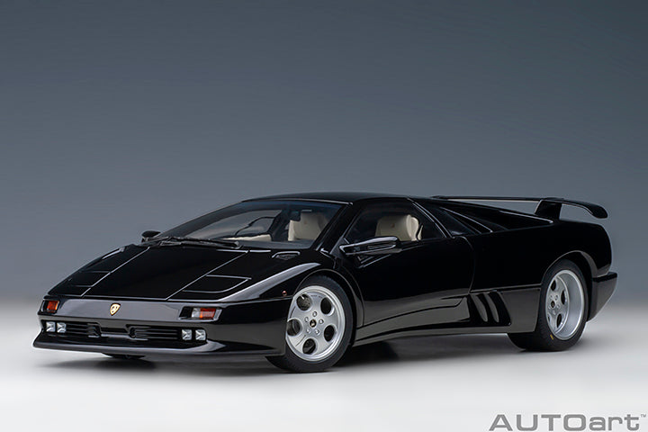 ミニカー AUTOart Lamborghini Diablo 1/18 AUTOart 1:18 Lamborghini Diablo SE30 in Deep Metallic Black