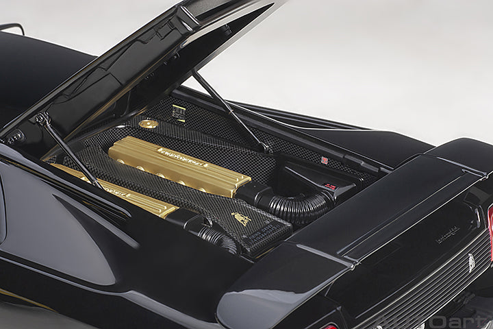 AUTOart 1:18 Lamborghini Diablo SE30 in Deep Metallic Black
