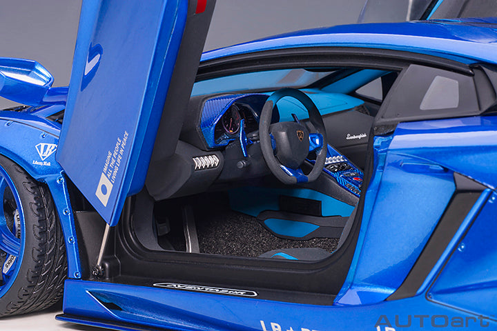AUTOart 1:18 Liberty Walk Lamborghini Aventador Limited Edition in