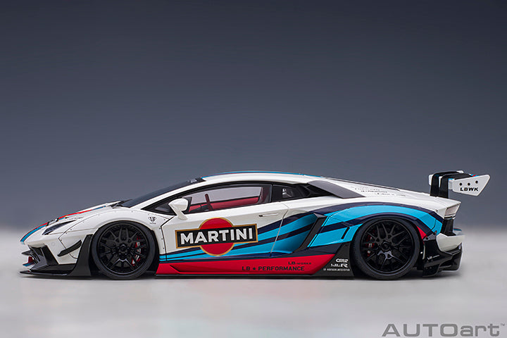 AUTOart 1:18 Liberty Walk Lamborghini Aventador Limited Edition in