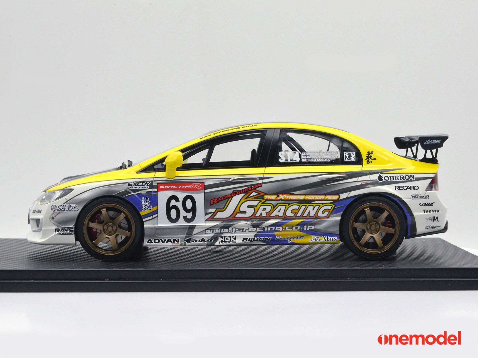 one model J’sRACING シビックタイプR FD2 1/18 One Model 1:18 Honda Civic Type-R FD2 J's Racing Version – Model