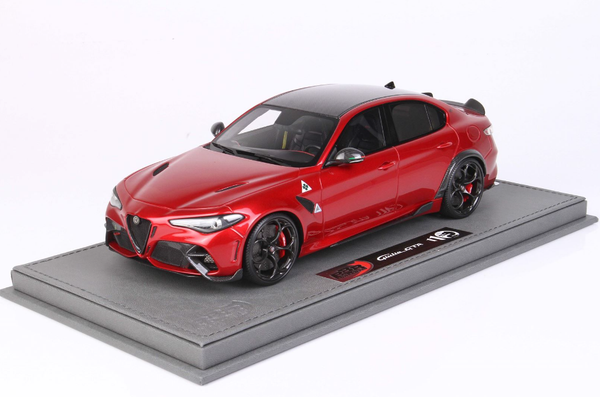 BBR Models 1:18 Alfa Romeo Giulia GTA in Rosso