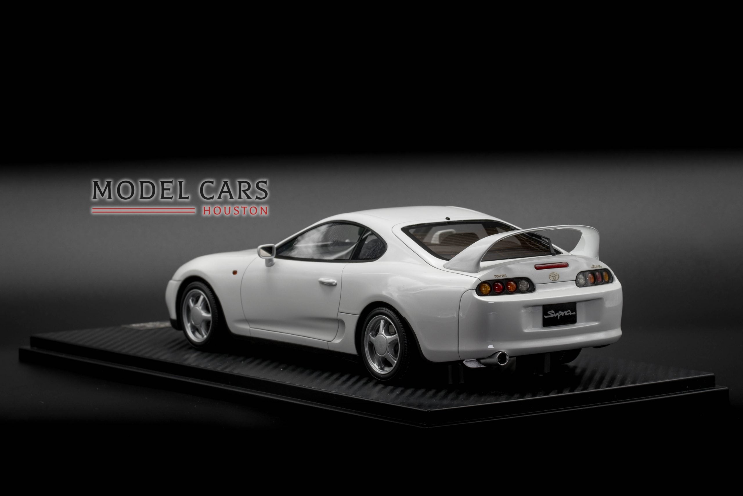 One Model 1:18 Toyota Supra JZA80 MK4 White – Model Cars Houston