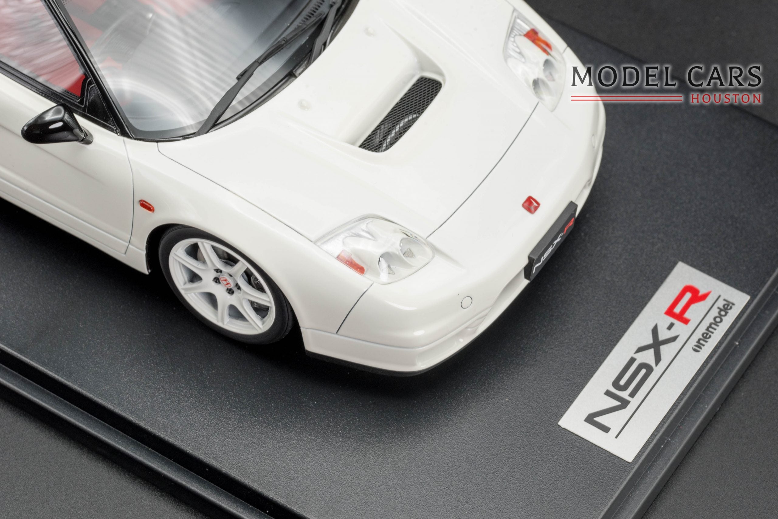 One Model 1:18 Honda NSX-R NA2 White – Model Cars Houston