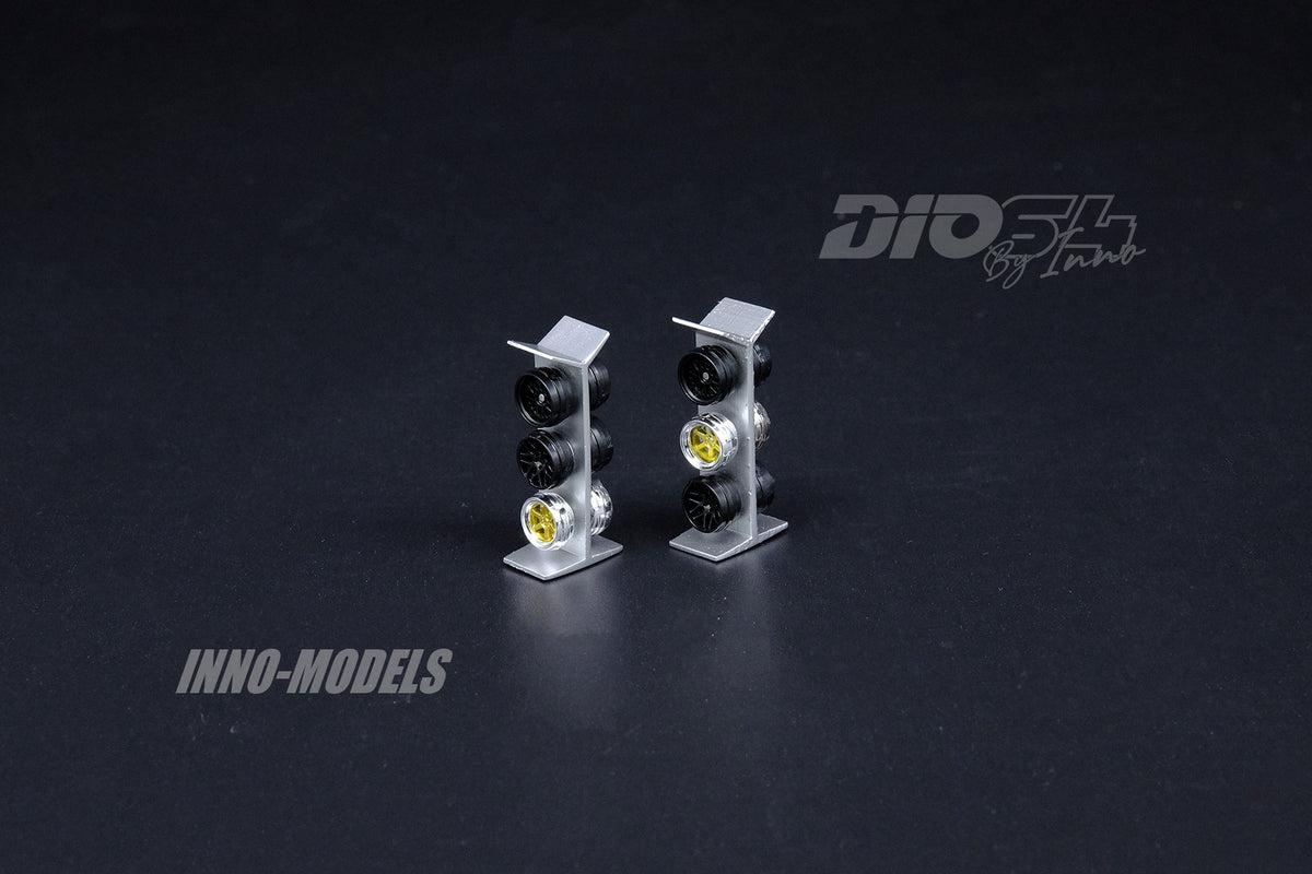 INNO Models 1:64 Liberty Walk Auto Salon Diorama Set with 1 INNO Models 1:64 Liberty Walk Auto Salon Diorama Set with 1
