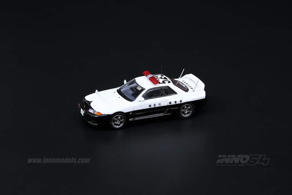Miniature Nissan Skyline GT-R R34 Japanese Police Inno64 1/64 – Motors  Miniatures
